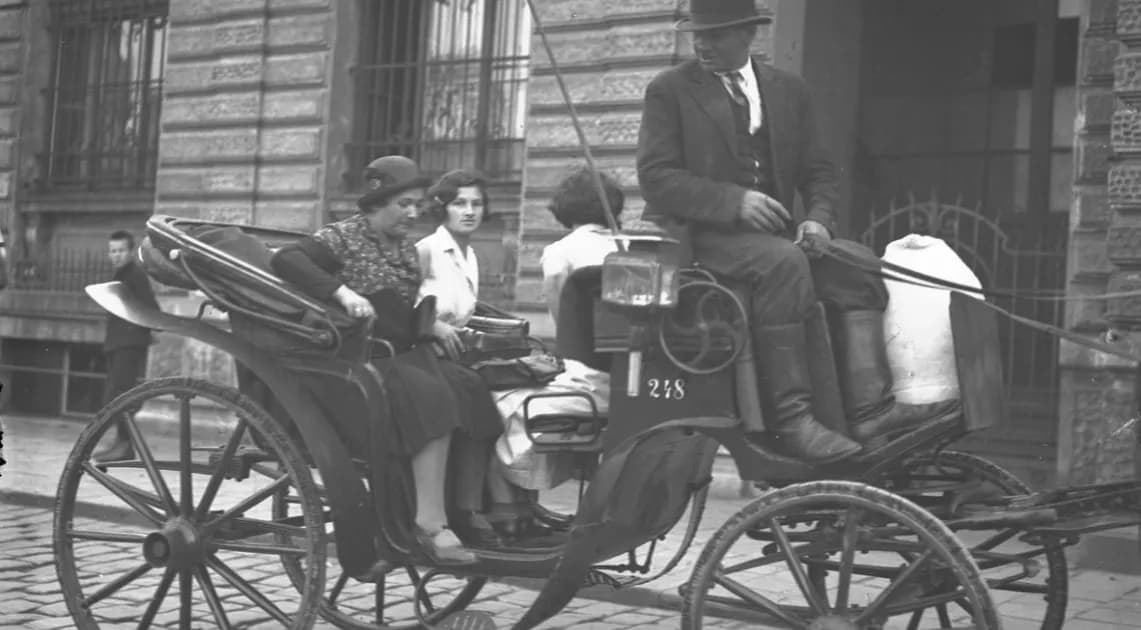 Kiedy wprowadzono pasy bezpieczeństwa i jak zmieniły bezpieczeństwo w autach Kiedy wprowadzono pasy bezpieczeństwa i jak zmieniły bezpieczeństwo w autach