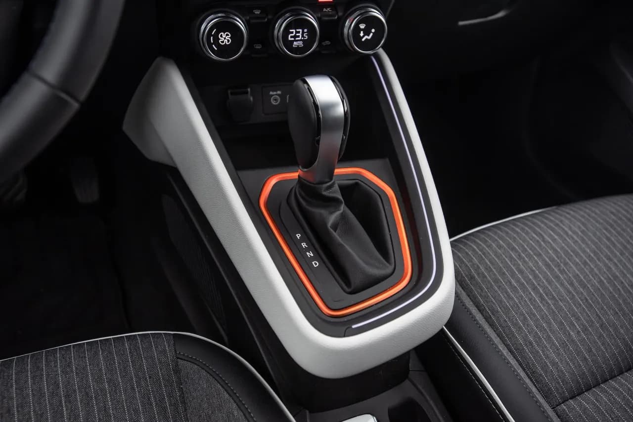 Czego nie wolno robić w samochodzie z automatyczną skrzynią biegów, by uniknąć kosztownych napraw Czego nie wolno robić w samochodzie z automatyczną skrzynią biegów, by uniknąć kosztownych napraw