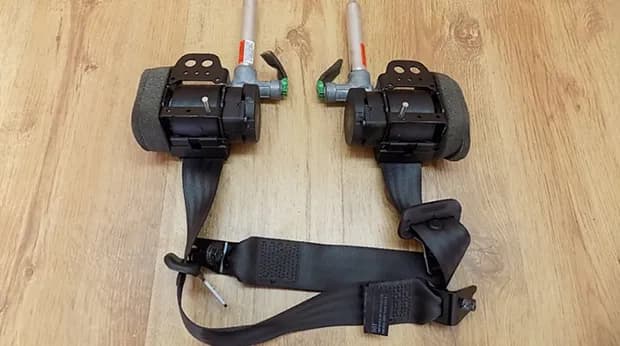 Jak wygląda regeneracja pasów bezpieczeństwa i dlaczego jest kluczowa? Jak wygląda regeneracja pasów bezpieczeństwa i dlaczego jest kluczowa?